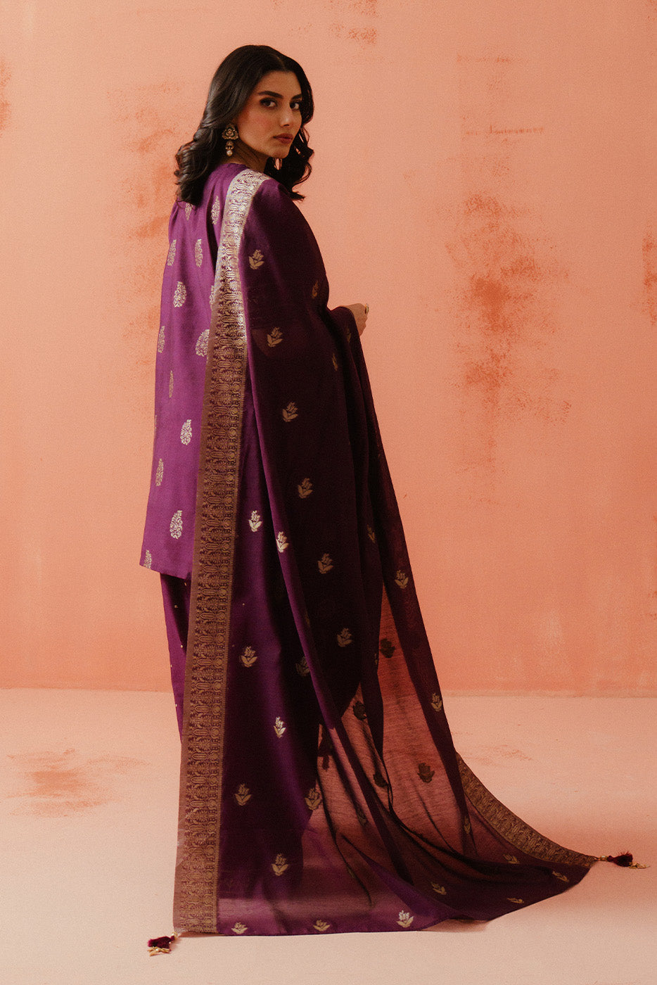 3 PIECE EMBROIDERED LUREX YAN DYED JACQUARD SUIT-DEEP BERRY (UNSTITCHED)