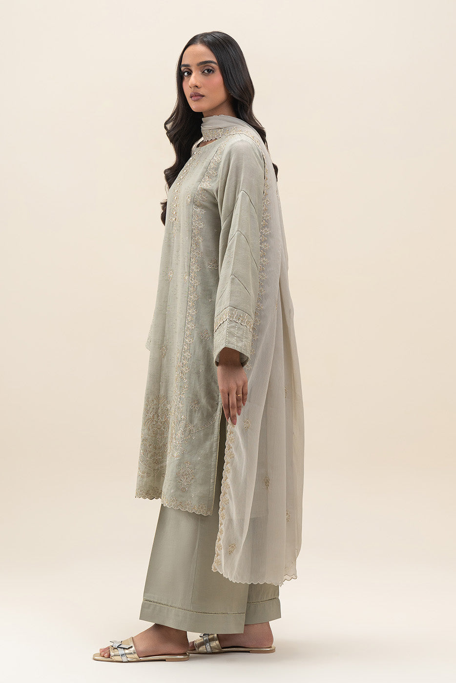 3 PIECE EMBROIDERED SELF JACQUARD SUIT-SABLE DUSK (UNSTITCHED)