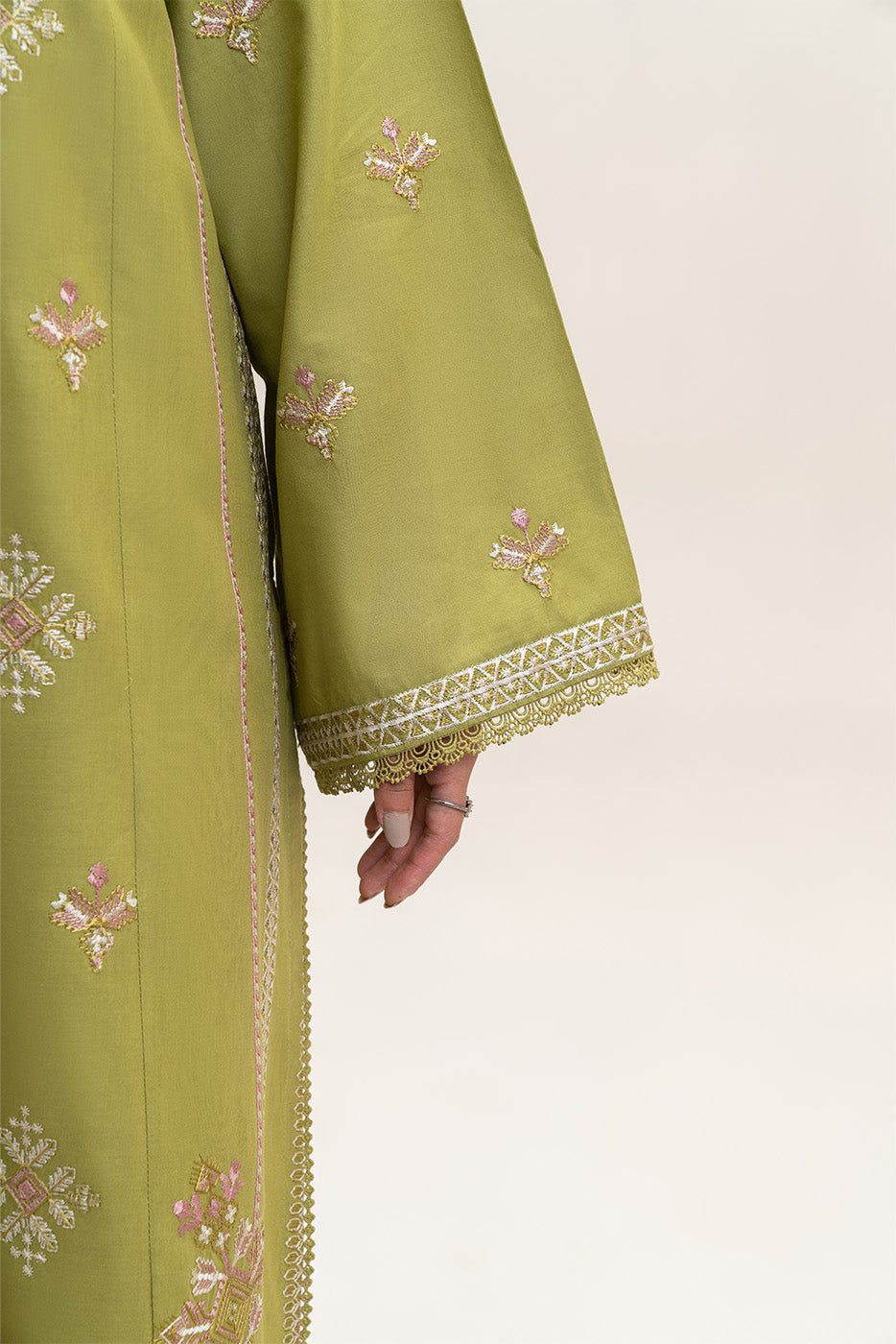 2 PIECE EMBROIDERED LAWN SUIT-MOSS MIRAGE (UNSTITCHED)