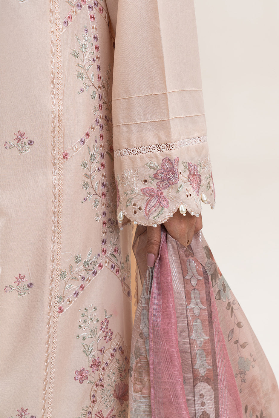 3 PIECE EMBROIDERED LAWN SUIT-SUNSET SPLENDOR (UNSTITCHED)