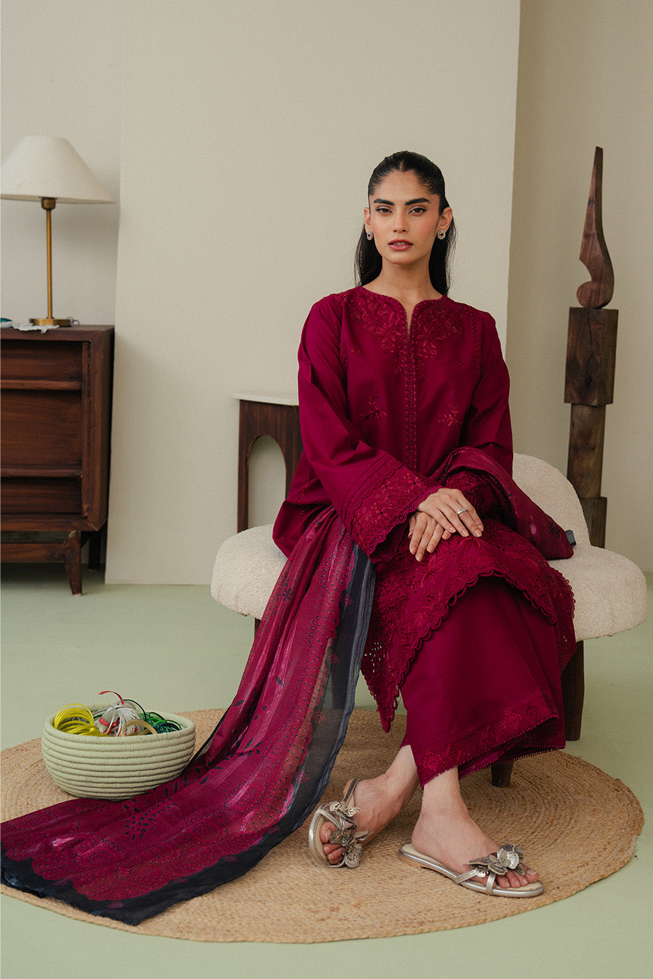 3 PIECE EMBROIDERED LAWN SUIT-GARNET MUSK (UNSTITCHED)