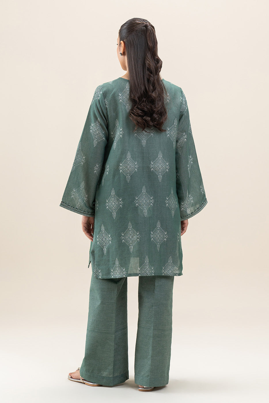 2 PIECE EMBROIDERED YAN DYED JACQUARD SUIT-PINE GREEN (UNSTITCHED)