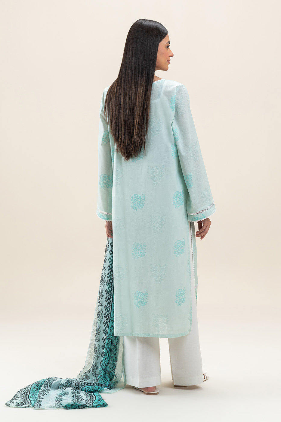 2 PIECE EMBROIDERED LAWN SUIT-ARCTIC MUSE (UNSTITCHED)