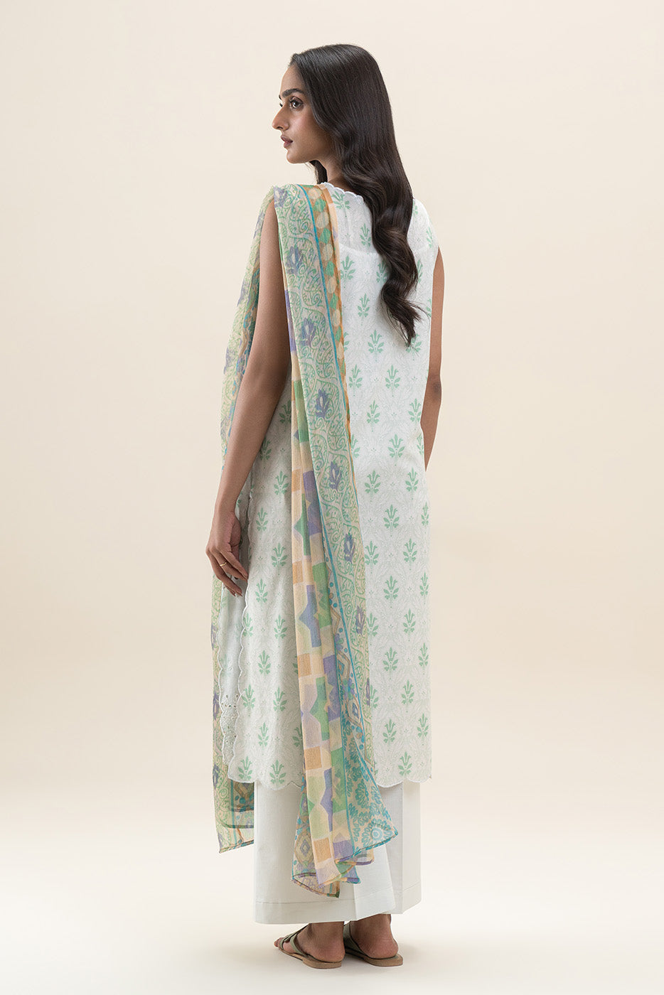 2 PIECE EMBROIDERED LAWN SUIT-PALM MAZE (UNSTITCHED)