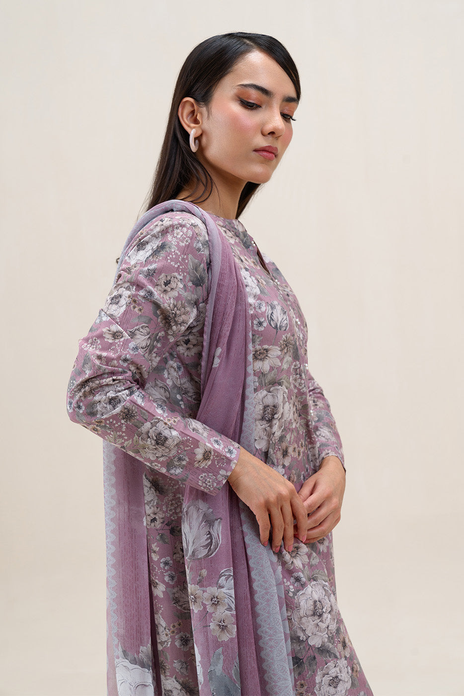 3 PIECE PRINTED LAWN SUIT-FLORA BLUSH (UNSTITCHED)