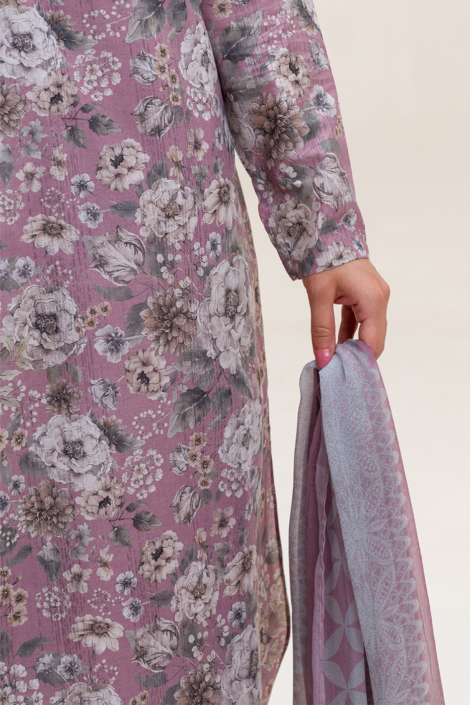3 PIECE PRINTED LAWN SUIT-FLORA BLUSH (UNSTITCHED)