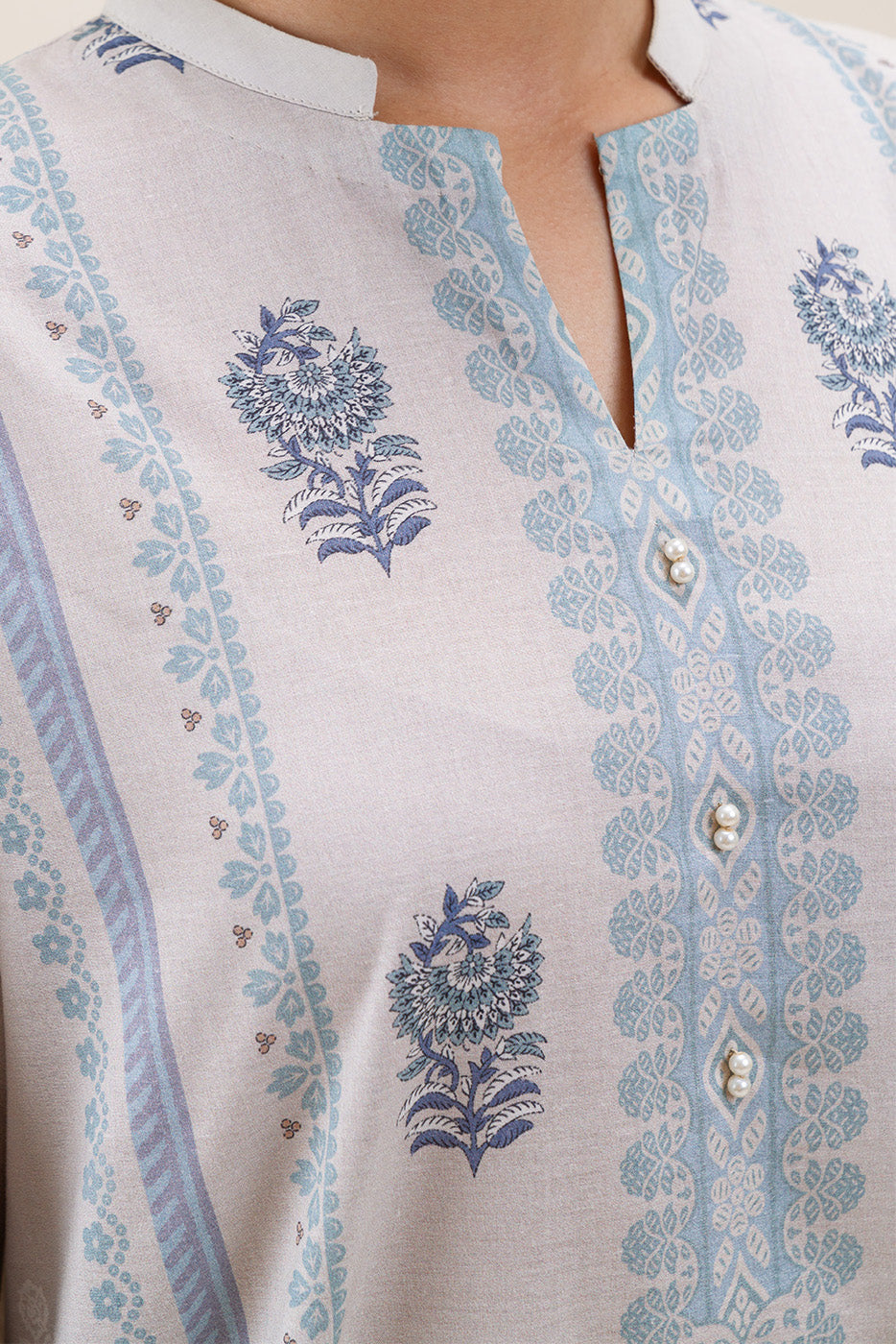 3 PIECE PRINTED LAWN SUIT-PASTEL PEARL (UNSTITCHED)