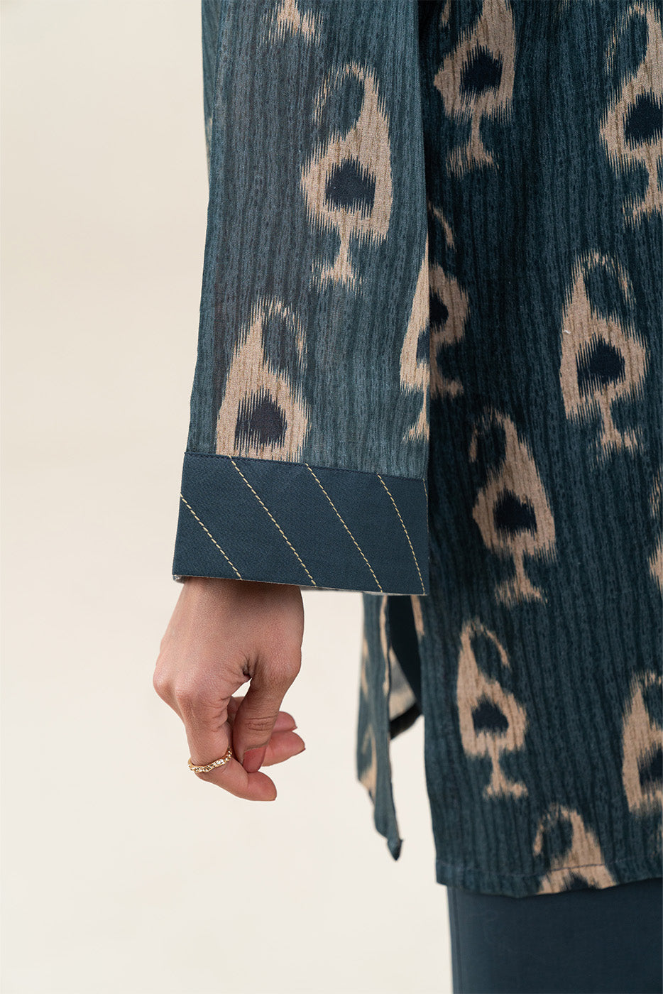 3 PIECE PRINTED LAWN SUIT-IKAT SPRUCE (UNSTITCHED)