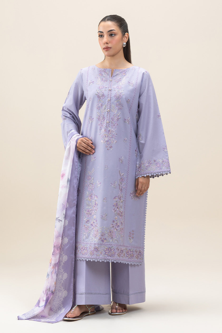 3 PIECE EMBROIDERED LAWN SUIT-WINSOME BLOOM (UNSTITCHED)