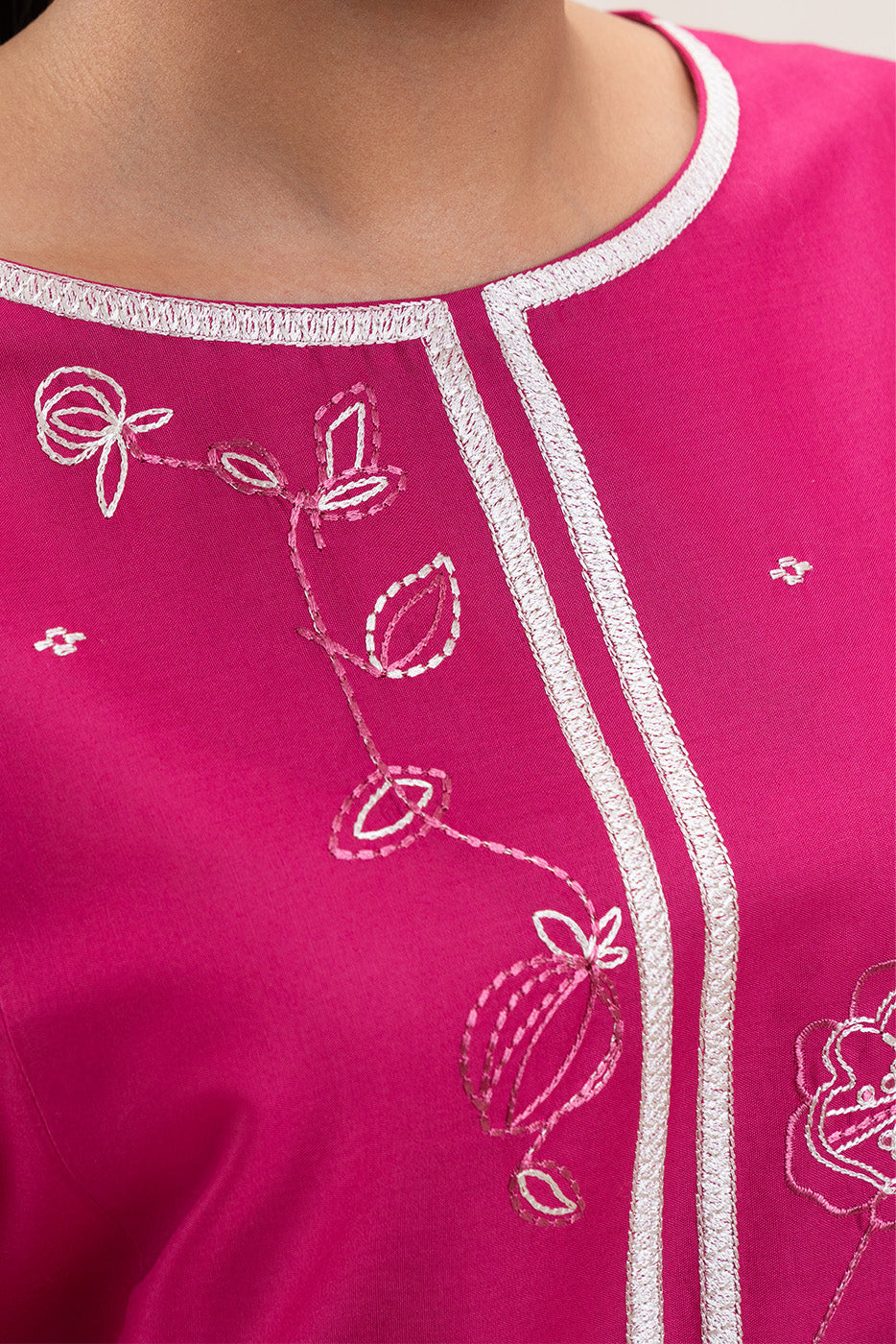 2 PIECE EMBROIDERED LAWN SUIT-FUSCHIA CHARM (UNSTITCHED)