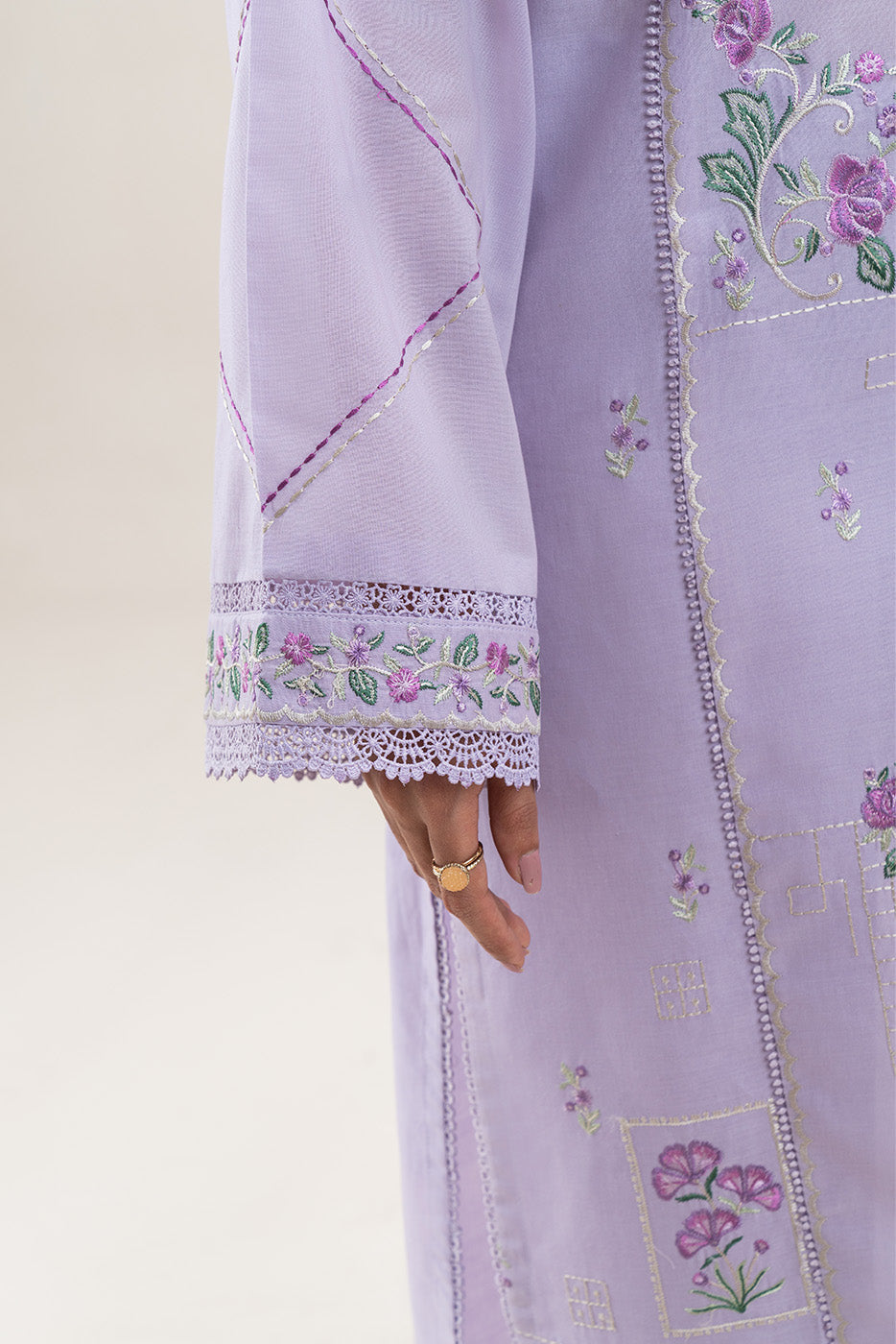 2 PIECE EMBROIDERED LAWN SUIT-LAVENDER GLAZE (UNSTITCHED)