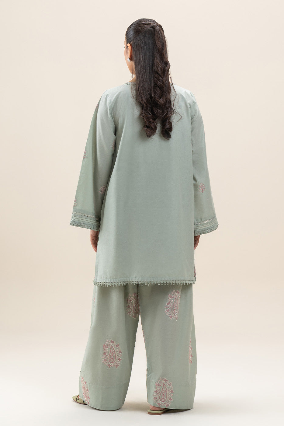 2 PIECE EMBROIDERED LAWN SUIT-SAGE DREAM (UNSTITCHED)