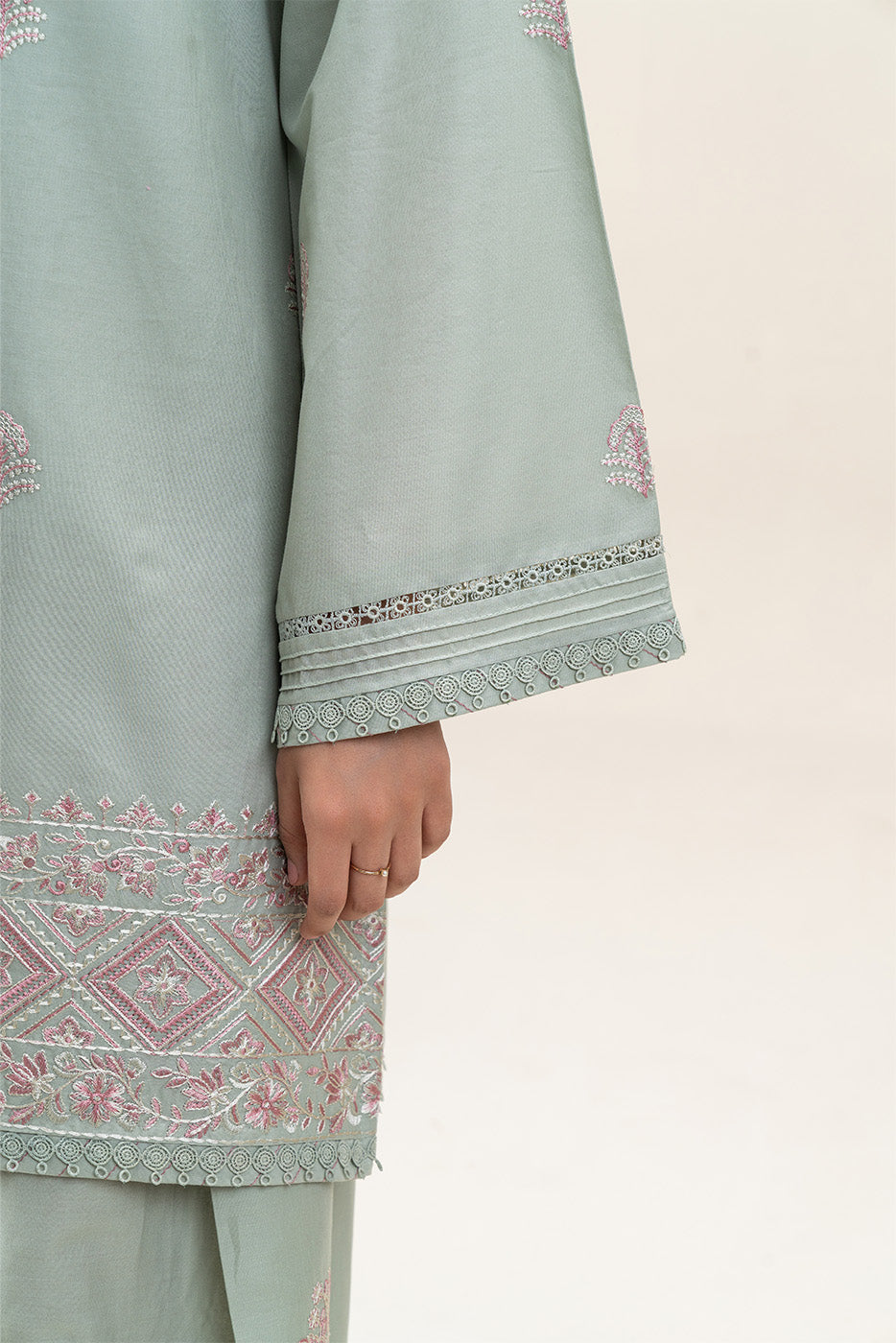 2 PIECE EMBROIDERED LAWN SUIT-SAGE DREAM (UNSTITCHED)