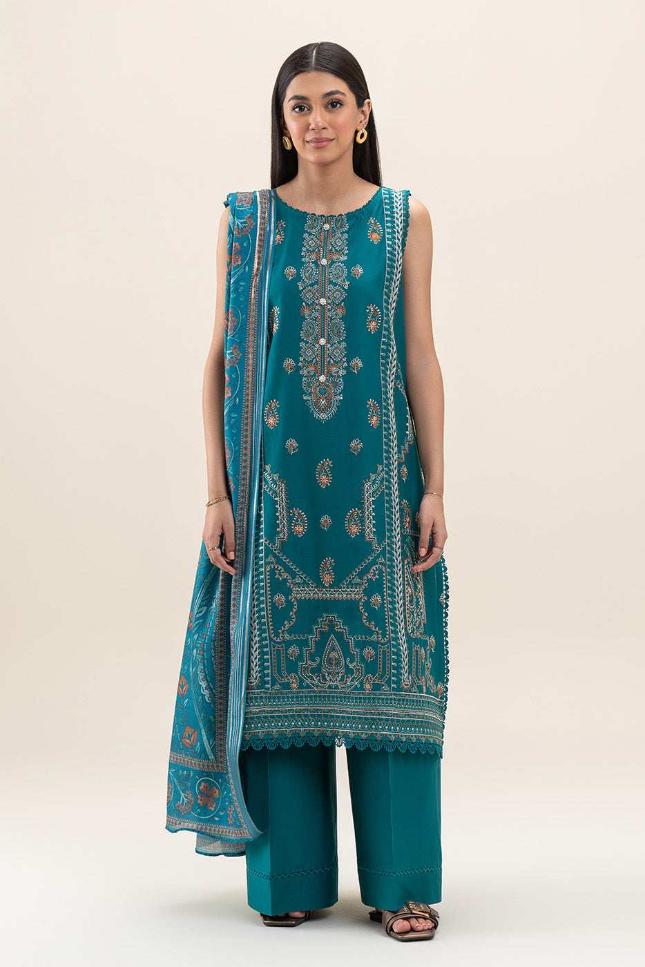 3 PIECE EMBROIDERED LAWN SUIT-AEGEAN TEAL (UNSTITCHED)