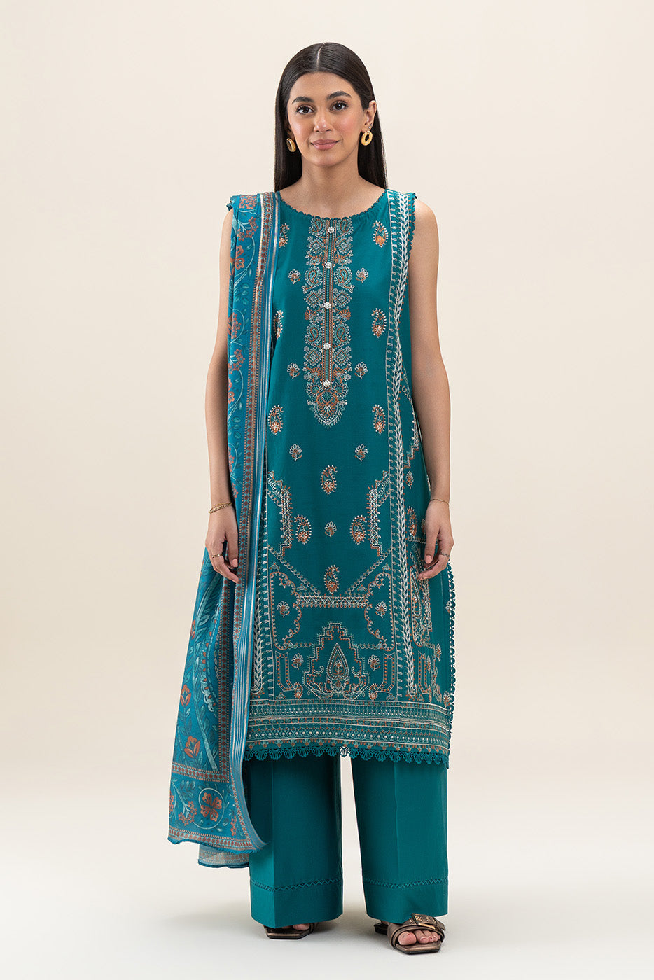 3 PIECE EMBROIDERED LAWN SUIT-AEGEAN TEAL (UNSTITCHED)