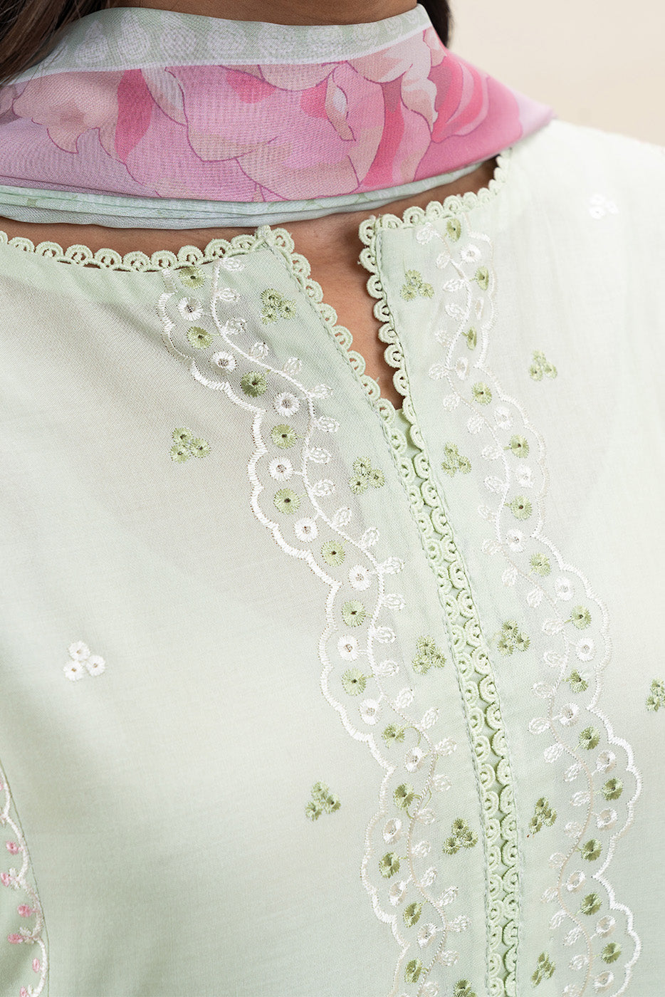 3 PIECE EMBROIDERED LAWN SUIT-DEWY MEADOW (UNSTITCHED)