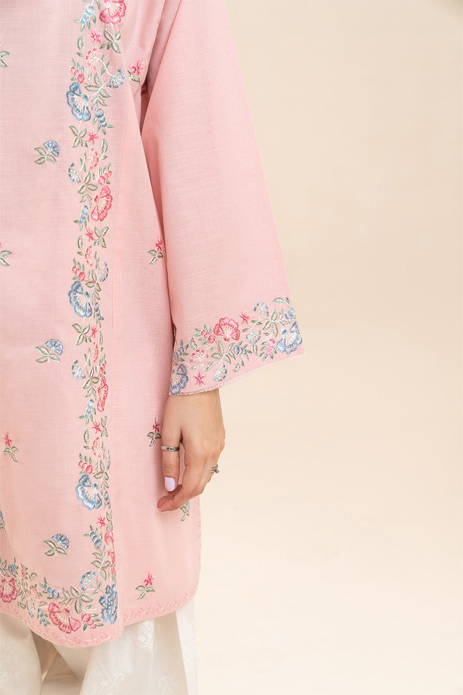 EMBROIDERED SLUB SHIRT (PRET)