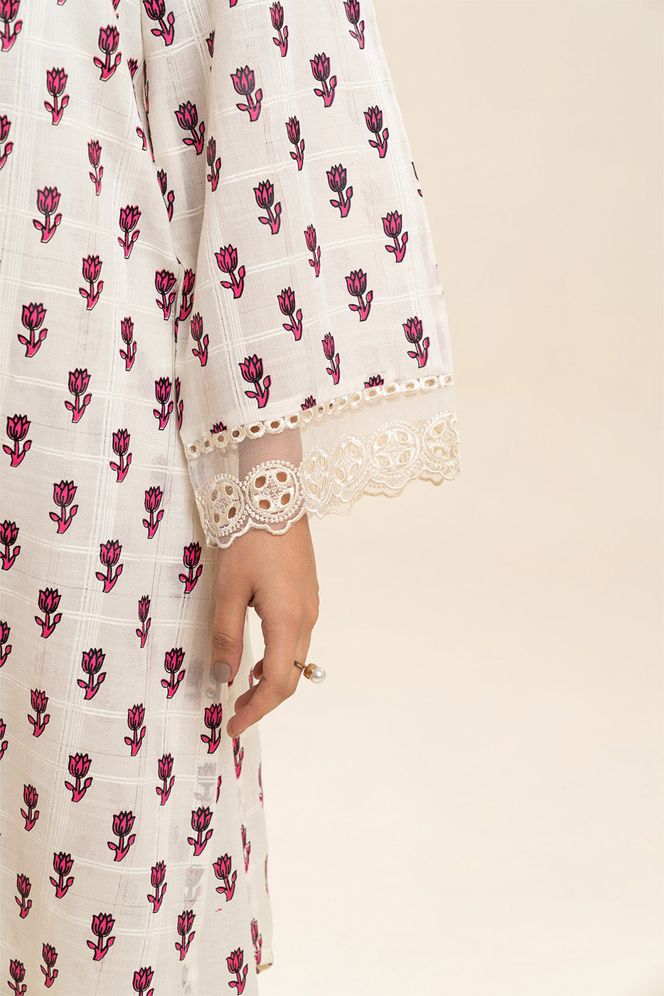 2 PIECE EMBROIDERED DORIA SUIT (PRET)