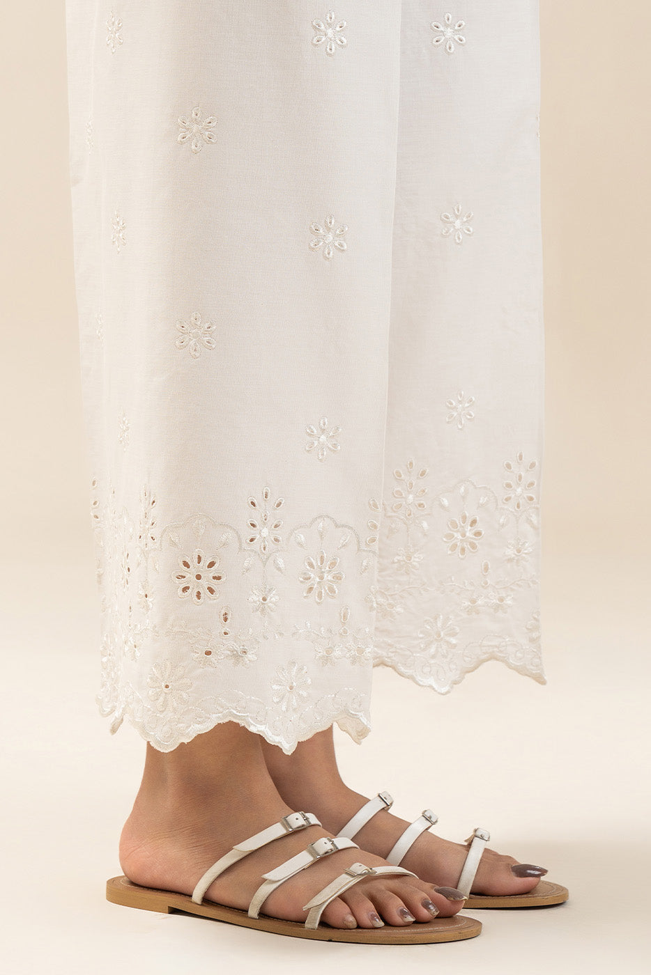 EMBROIDERED CULOTTE PANTS