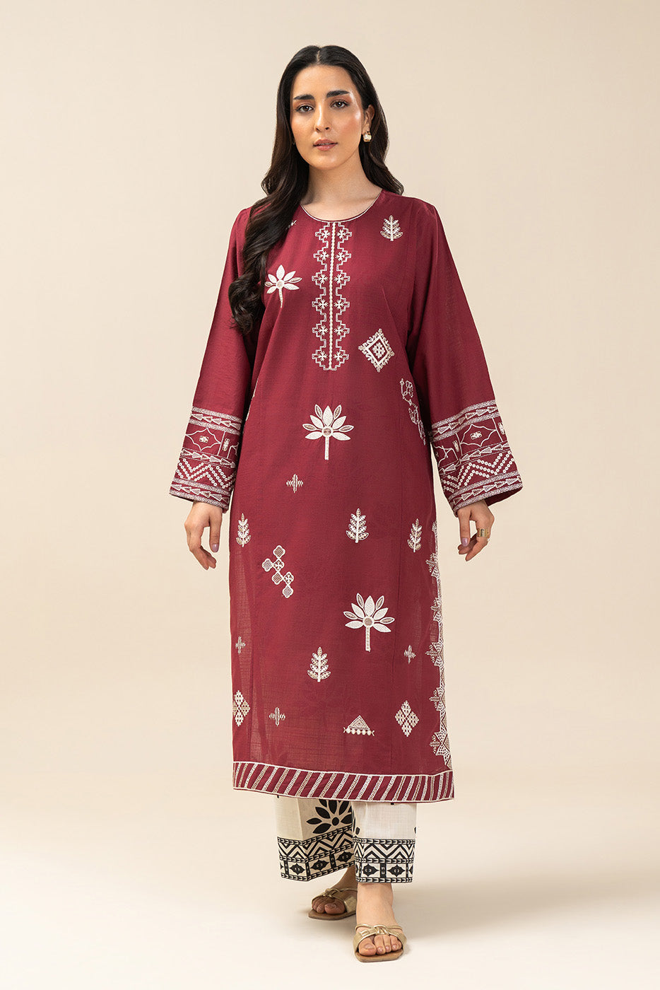 2 PIECE EMBROIDERED TWO WAY SLUB SUIT (PRET)