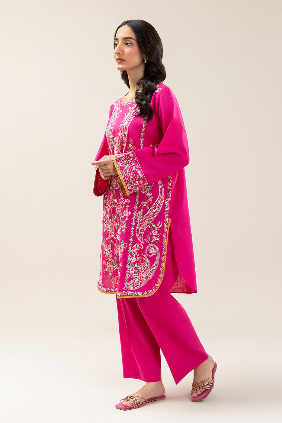 2 PIECE EMBROIDERED TWO WAY SLUB SUIT (PRET)
