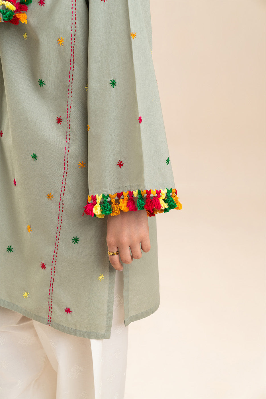 EMBROIDERED YARN DYED SHIRT (PRET)