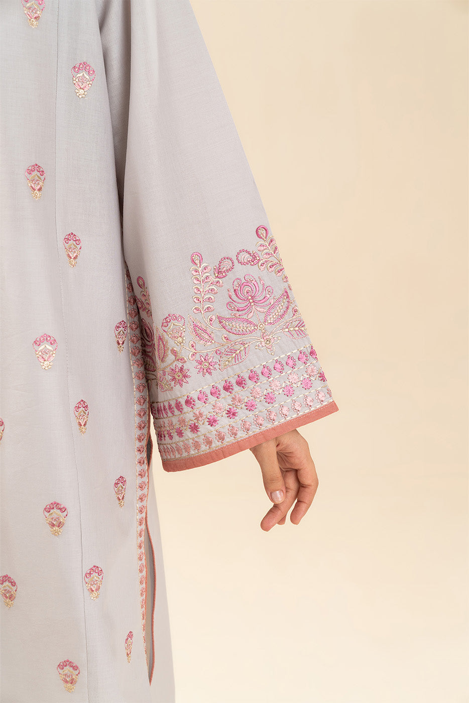 EMBROIDERED LAWN SHIRT (PRET)