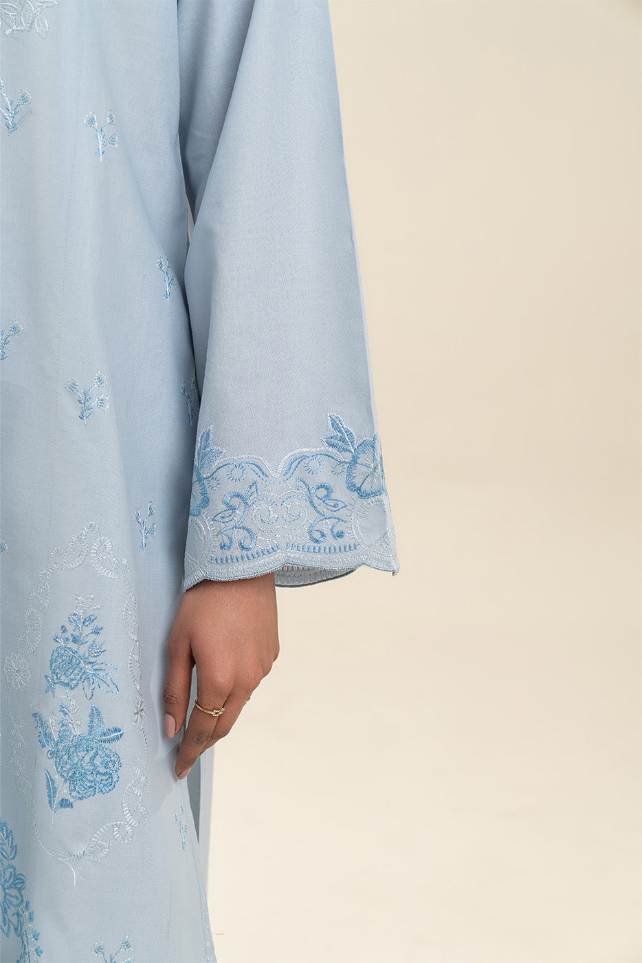 3 PIECE EMBROIDERED LAWN SUIT-FADED BREEZE (UNSTITCHED)