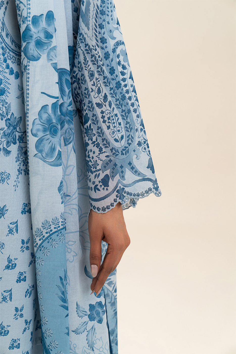 3 PIECE PRINTED LAWN SUIT-AZUL AURA (UNSTITCHED)