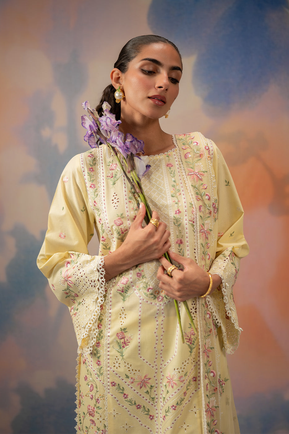 3 PIECE EMBROIDERED LAWN SUIT-FLORAL WHISPER (UNSTITCHED)