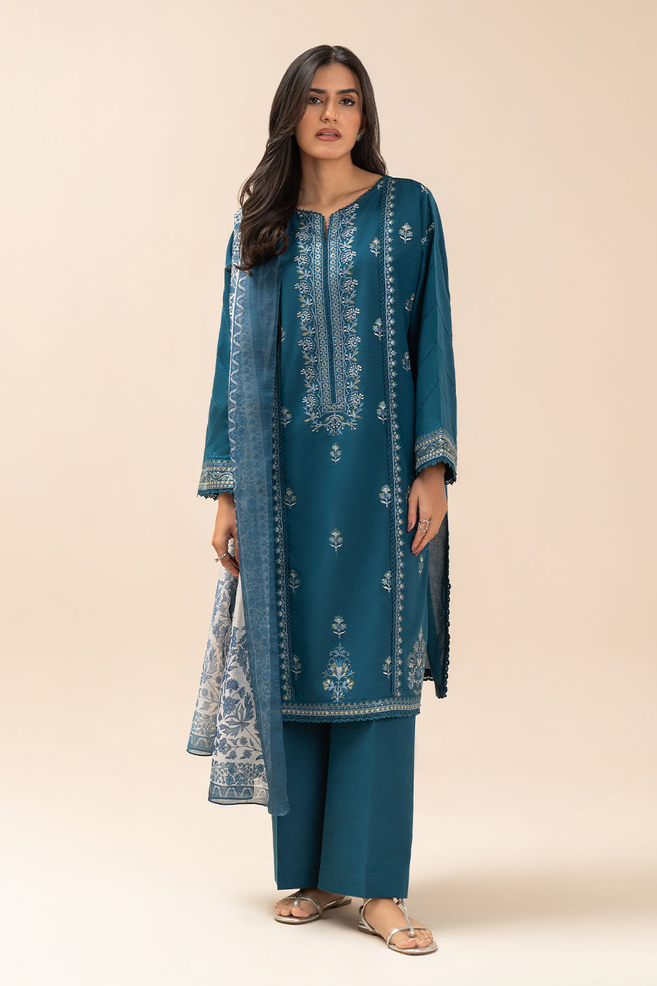 3 PIECE EMBROIDERED LAWN SUIT-OCEANIC LUXE (UNSTITCHED)