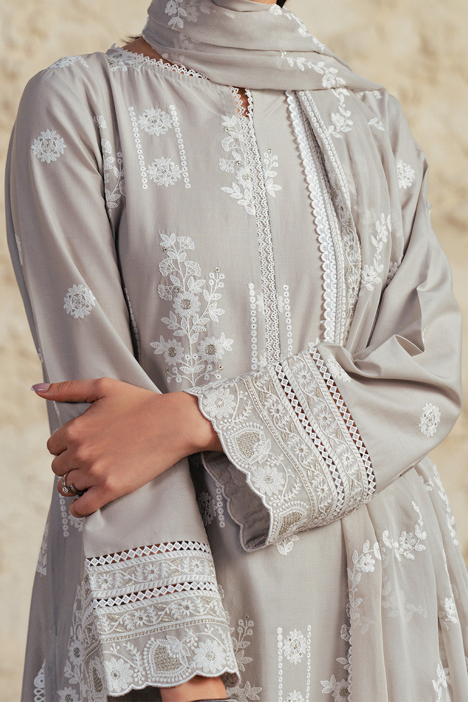 3 PIECE EMBROIDERED LAWN SUIT-GREY GRANITE (UNSTITCHED)