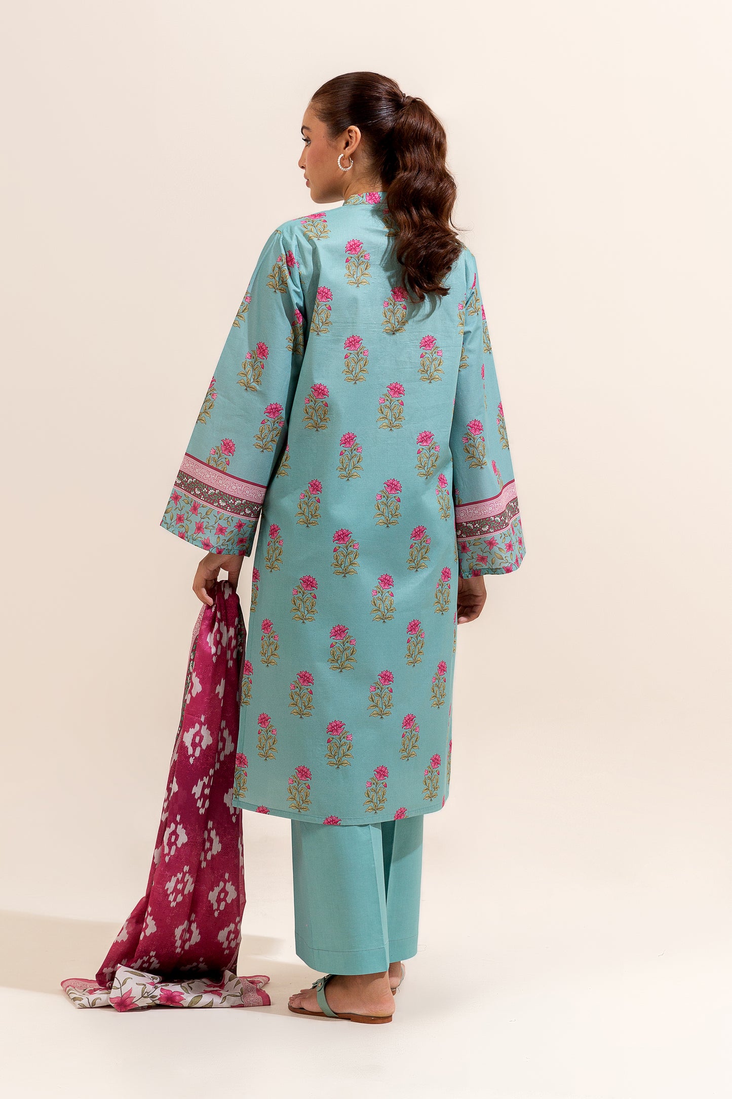 3 PIECE PRINTED LAWN SUITS