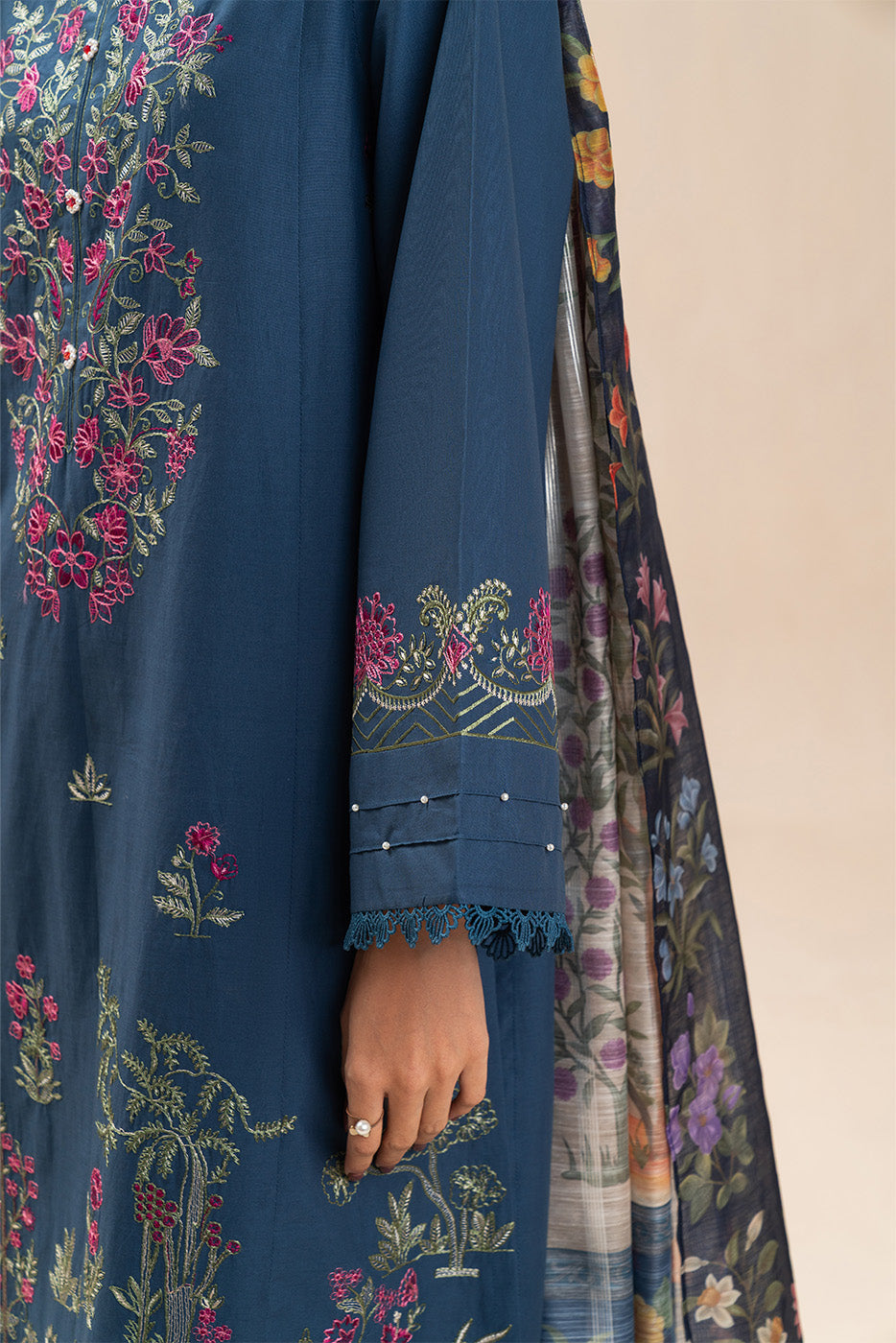 3 PIECE EMBROIDERED LAWN SUIT-ENCHANTED (UNSTITCHED)