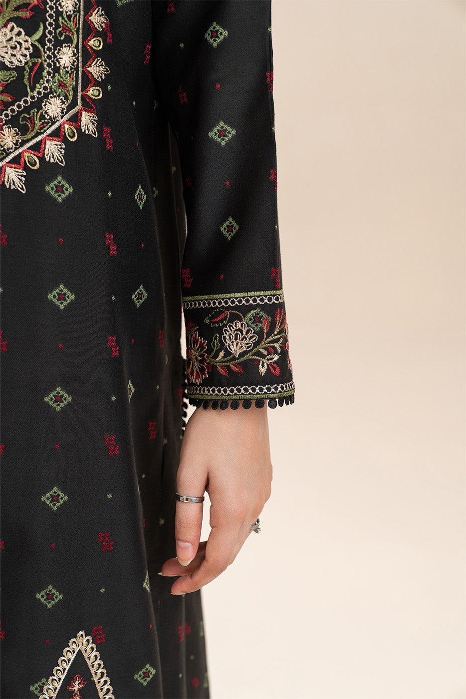 3 PIECE EMBROIDERED JACQUARD SUIT-SABLE GRACE (UNSTITCHED)