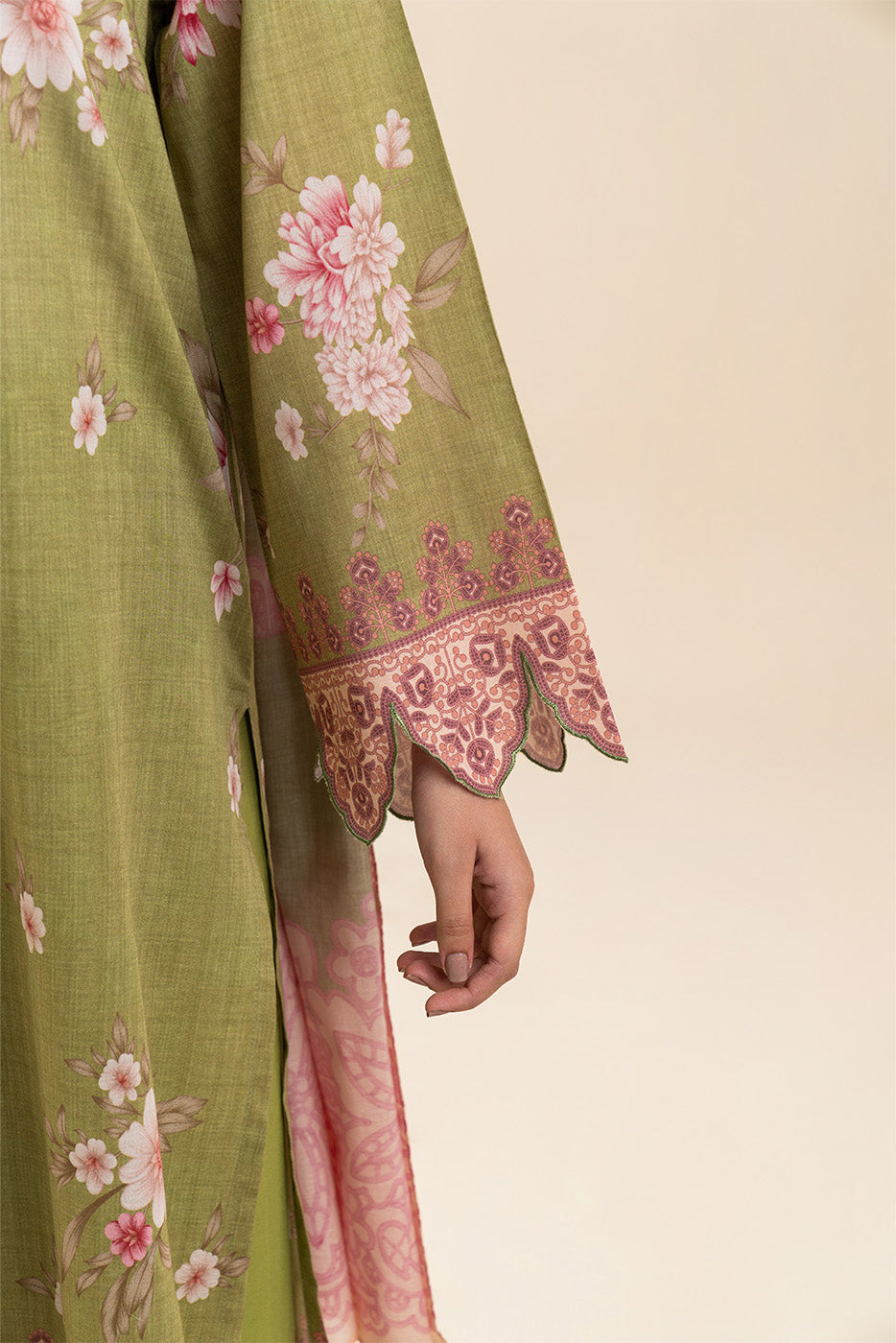 3 PIECE PRINTED LAWN SUIT-GRASS GAINS (UNSTITCHED)