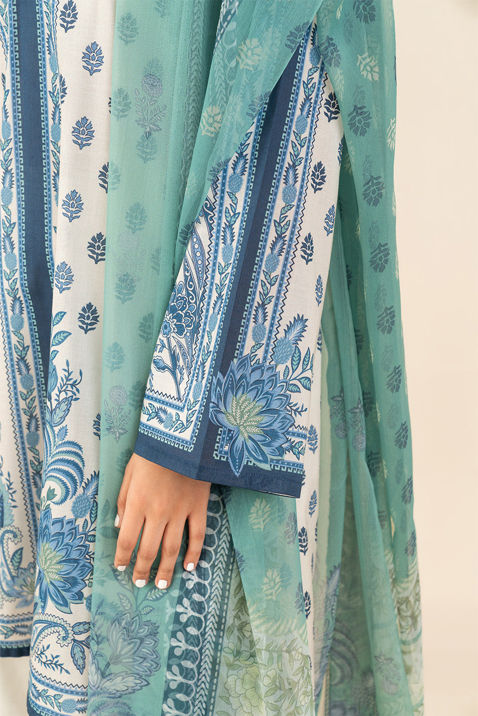 3 PIECE PRINTED LAWN SUIT-ETHEREAL BEAUTY ( UNSTITCHED )