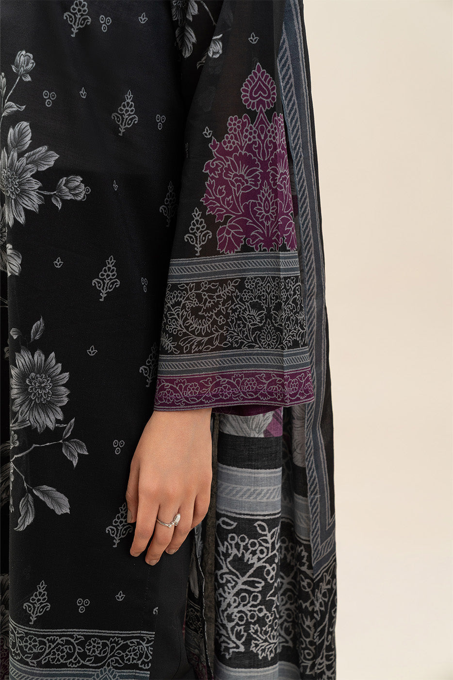 3 PIECE PRINTED LAWN SUIT-DUSTY FLORA (UNSTITCHED)