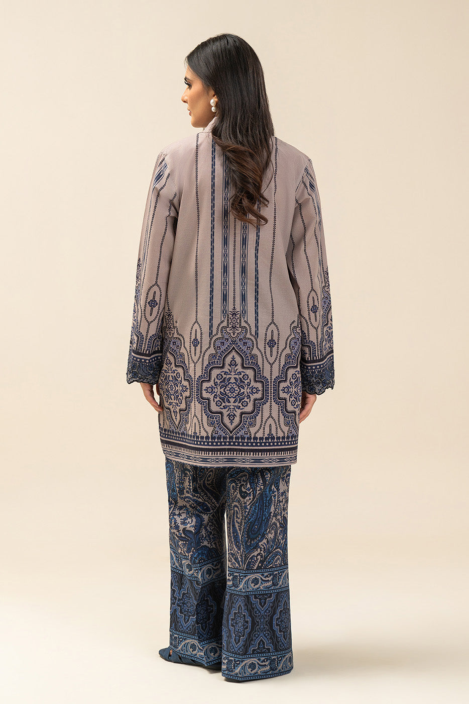 2 PIECE EMBROIDERED LAWN SUIT-DEEP DIVE (UNSTITCHED)