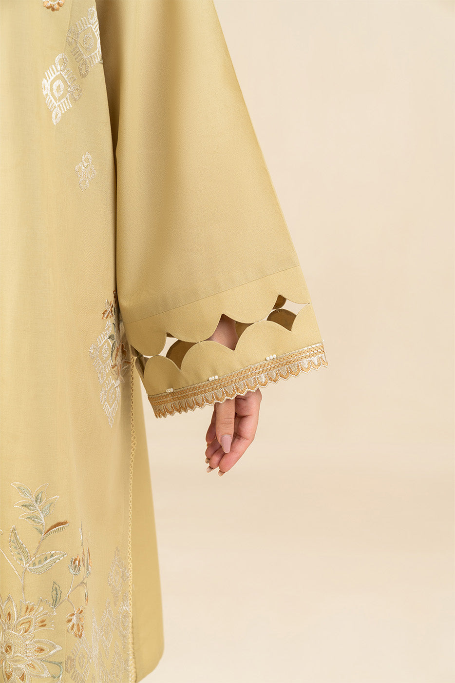 3 PIECE EMBROIDERED LAWN SUIT-FLAXEN REDOLENCE (UNSTITCHED)