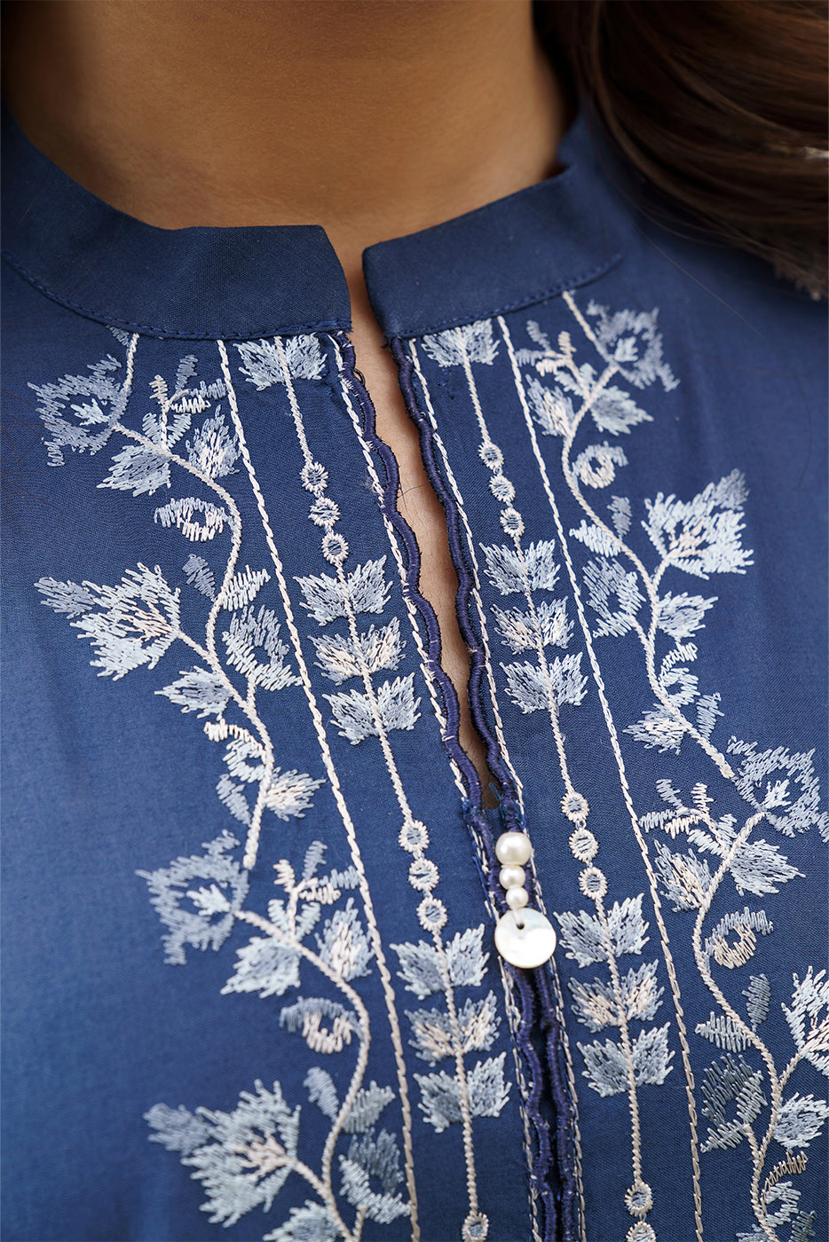 3 PIECE EMBROIDERED LAWN SUIT-MIDNIGHT MIRACLE (UNSTITCHED)