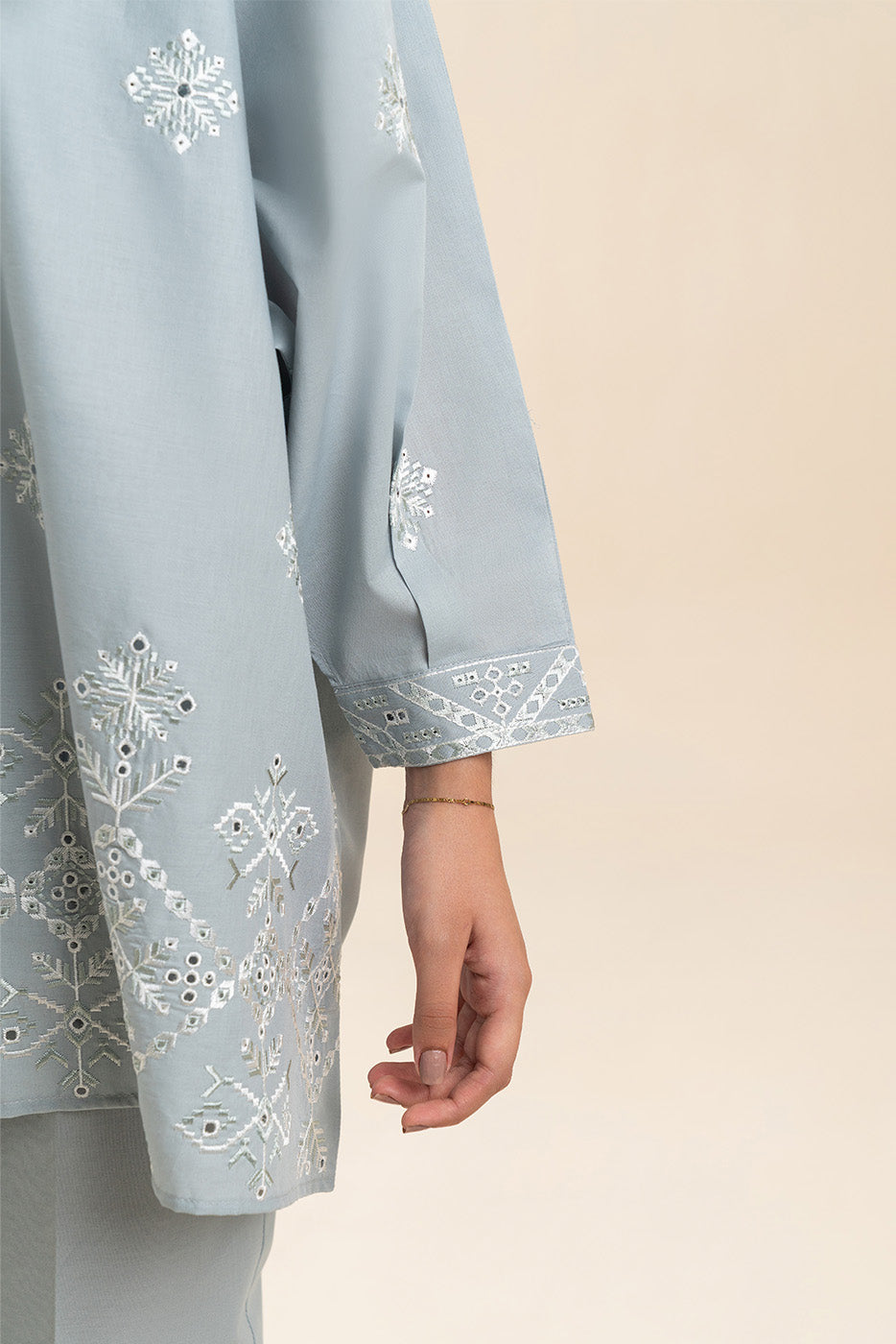 2 PIECE EMBROIDERED LAWN SUIT-MOONLIGHT GRACE (UNSTITCHED)