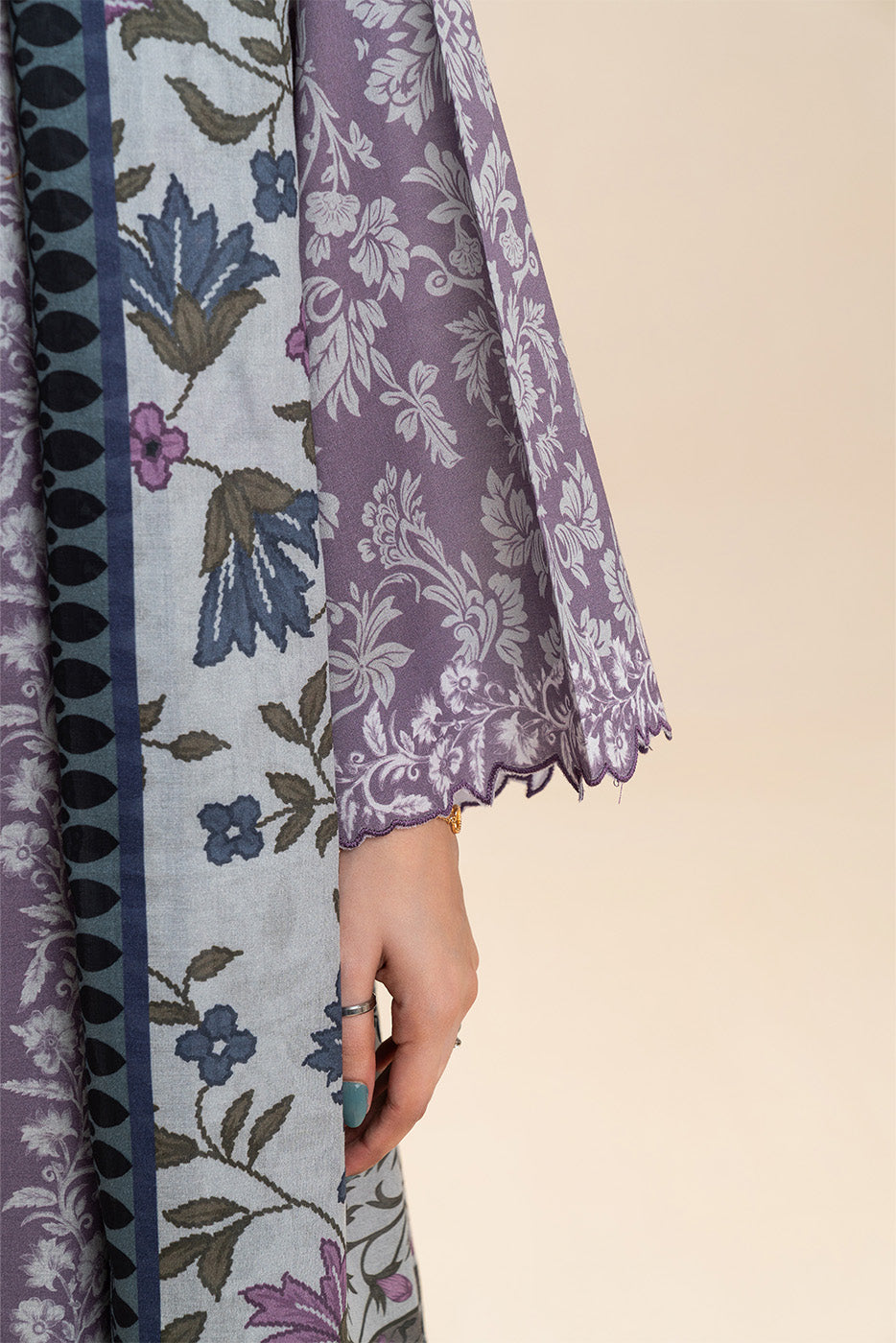 3 PIECE PRINTED LAWN SUIT-LAVENDER CHARM (UNSTITCHED)
