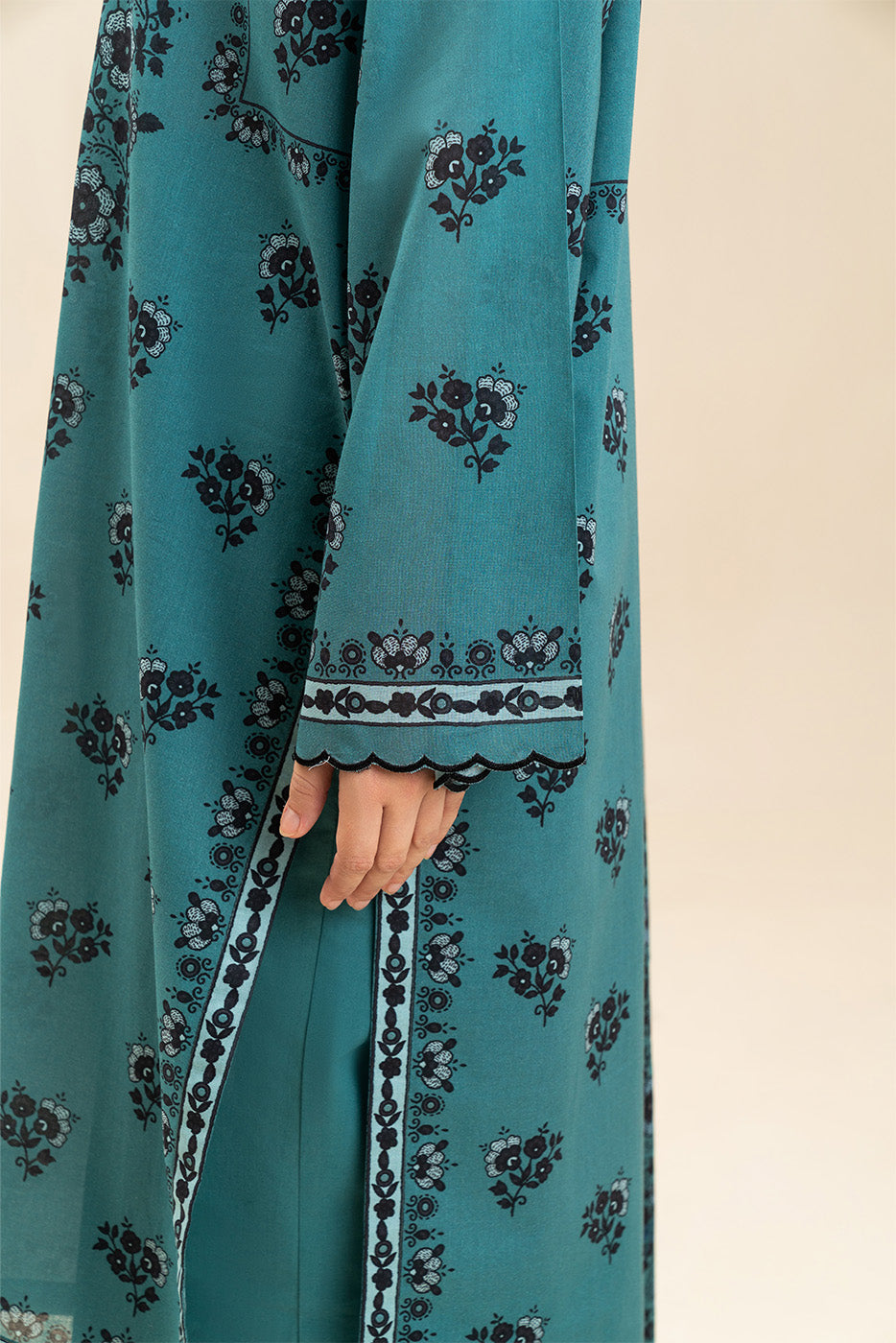 3 PIECE PRINTED LAWN SUIT-OCEAN BREEZE (UNSTITCHED)