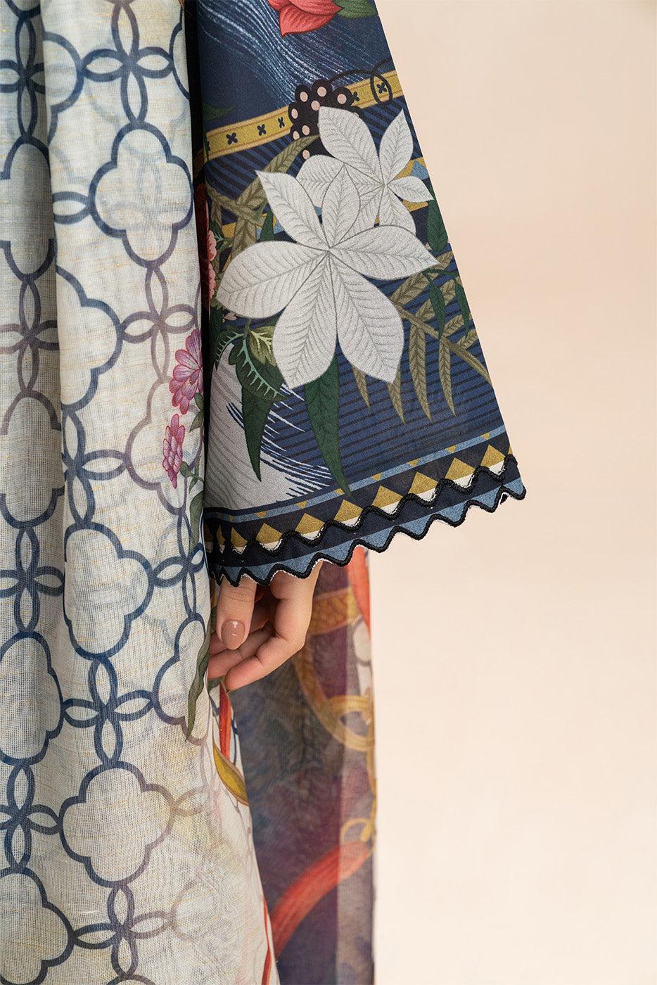 3 PIECE PRINTED LAWN SUIT-ORNATE BOTANICA (UNSTITCHED)