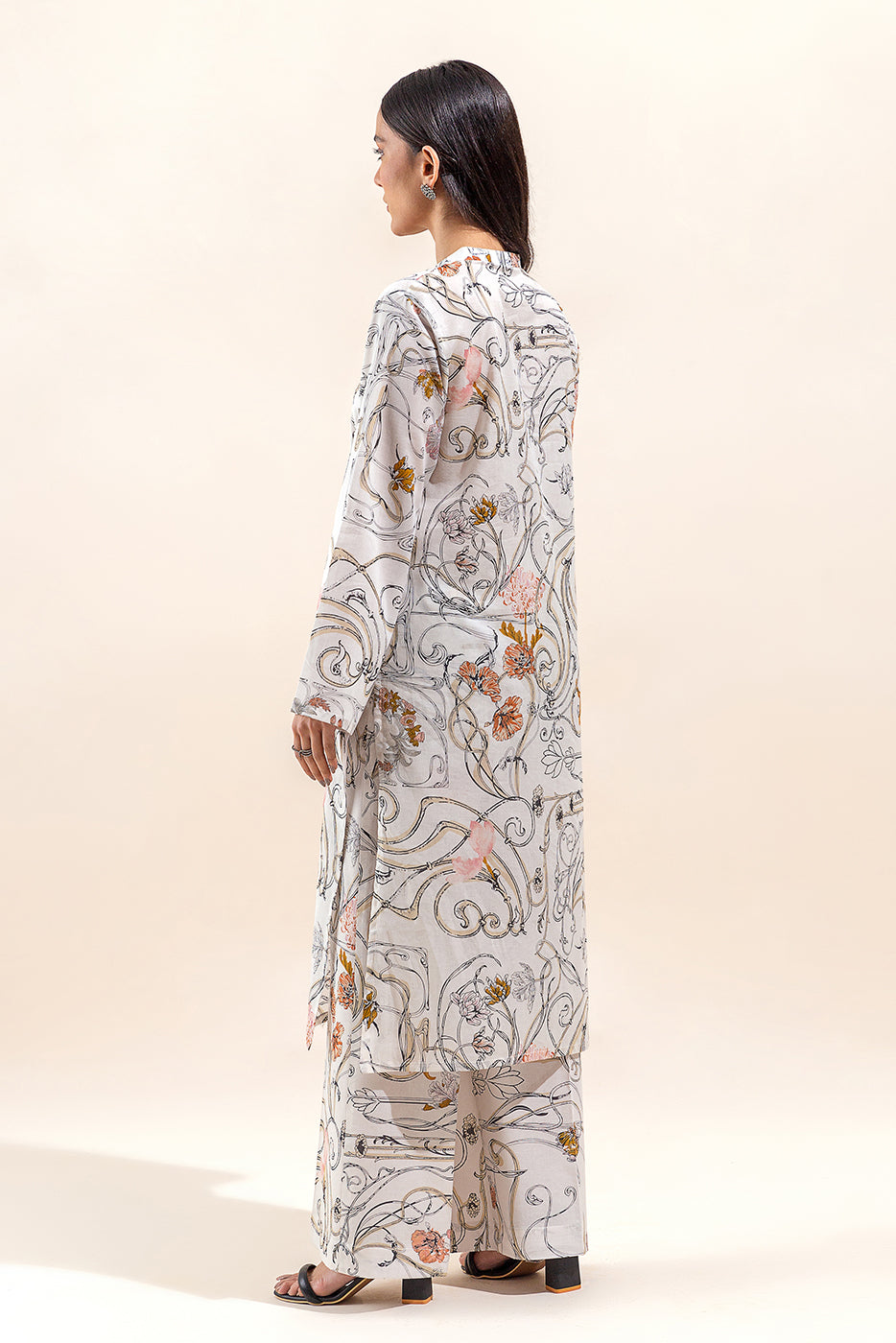 2 PIECE PRINTED LAWN SUIT-HAZY AFFAIR (UNSTITCHED)