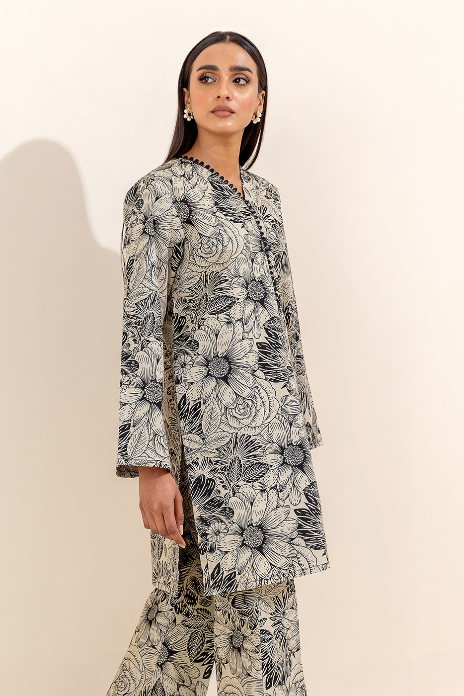2 PIECE PRINTED LAWN SUIT-YIN YANG (UNSTITCHED) - BEECHTREE