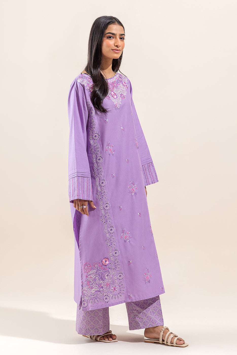 2 PIECE EMBROIDERED LAWN SUIT-ORCHID PETAL (UNSTITCHED)
