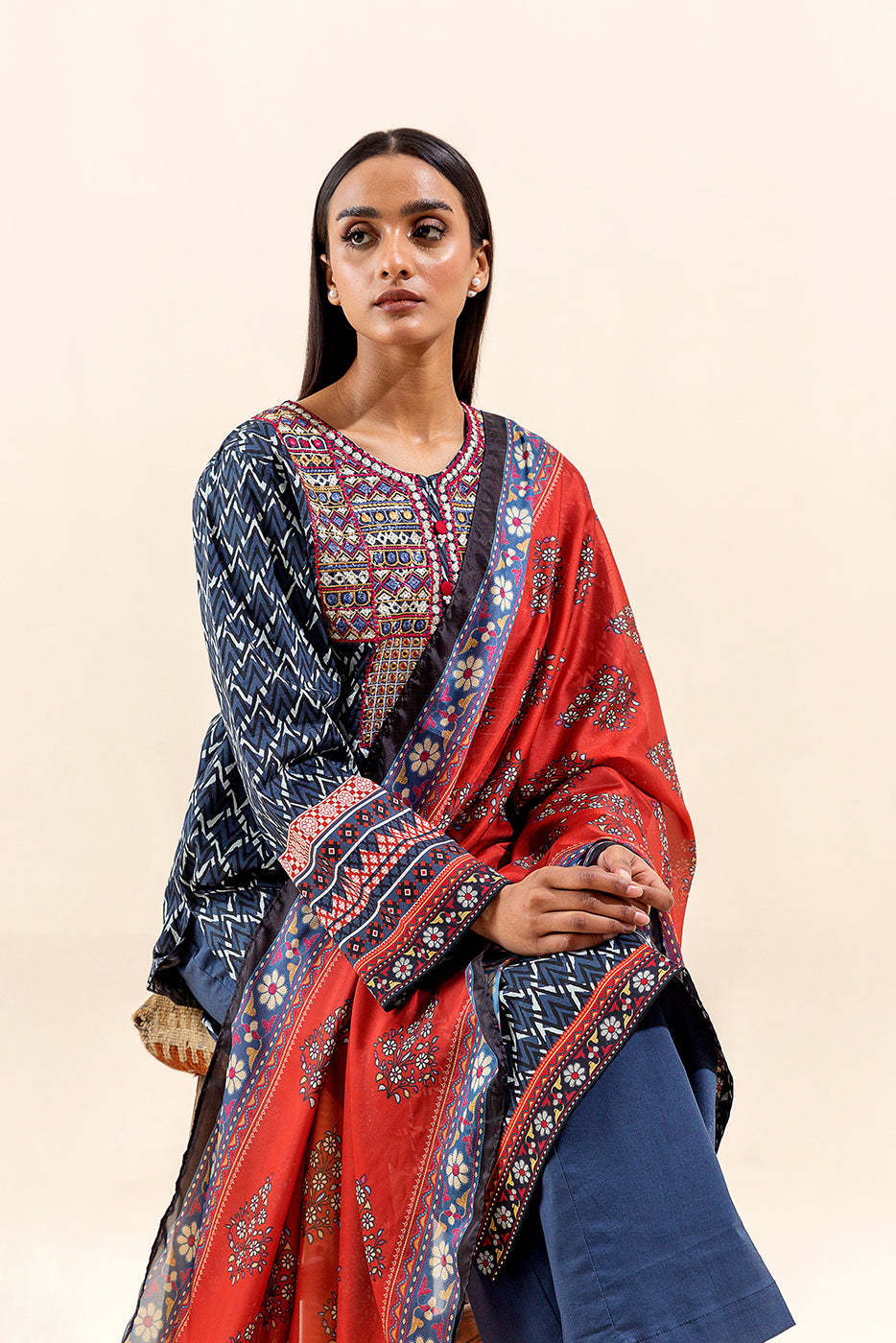 3 PIECE EMBROIDERED LAWN SUIT-SAPPHIRE FOLK (UNSTITCHED)