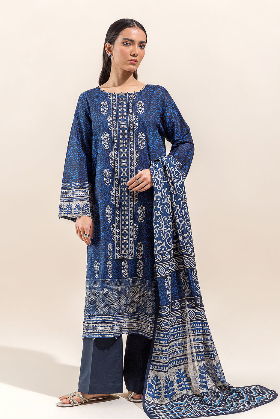 3 PIECE PRINTED LAWN SUIT-AZURE GLOW(UNSTITCHED)
